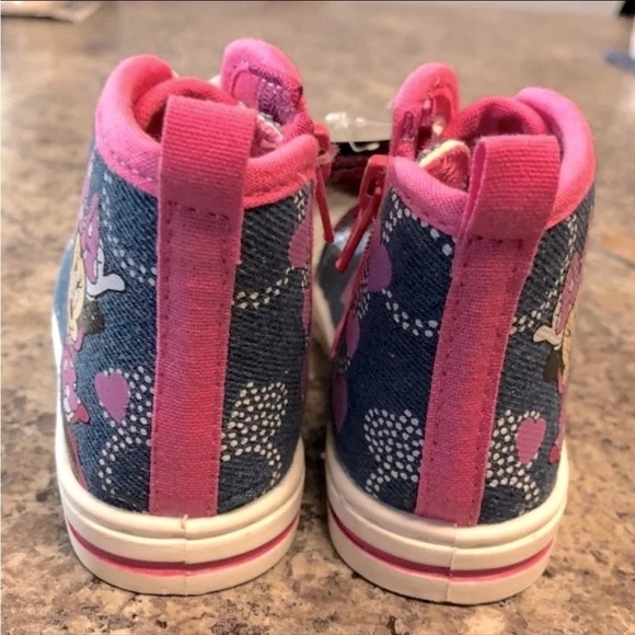 Disney Minnie Mouse Sneakers Size 6 - Picture 7 of 9